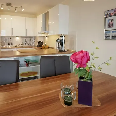 Haus-ostseeapartments-am-fehmarnsund-wohnung-21-strandoase *